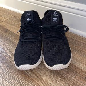 Adidas Pharrell Tennis Hu